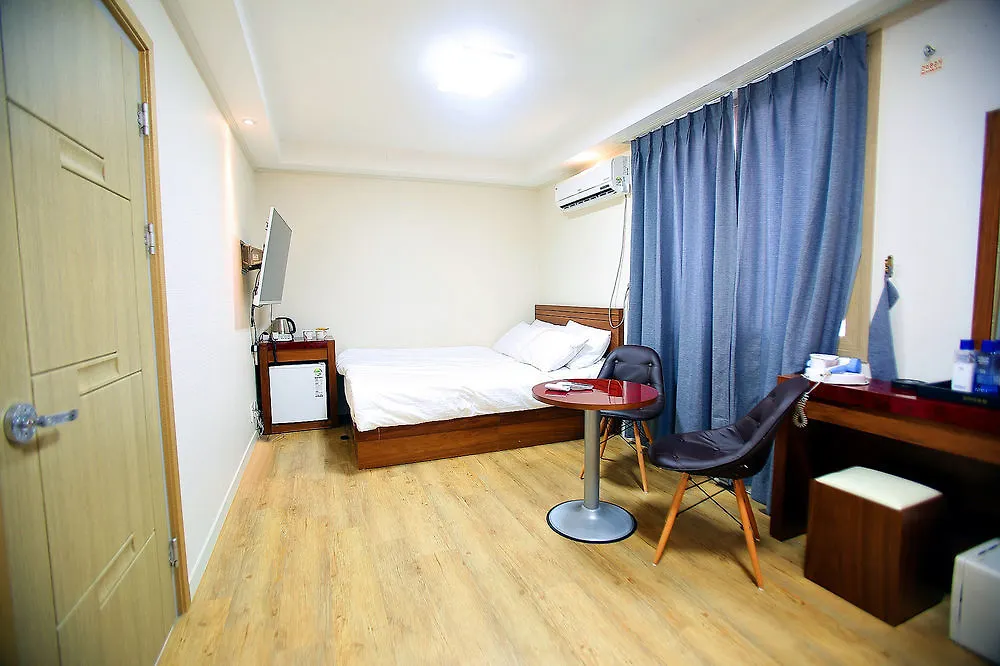 Jeju Jamjari Hotel